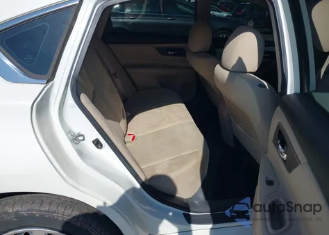 2015 Nissan Altima 2.5 S from USA, damaged, VIN 1N4AL3AP7FN906558